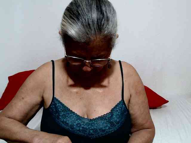 candy-mature webcam