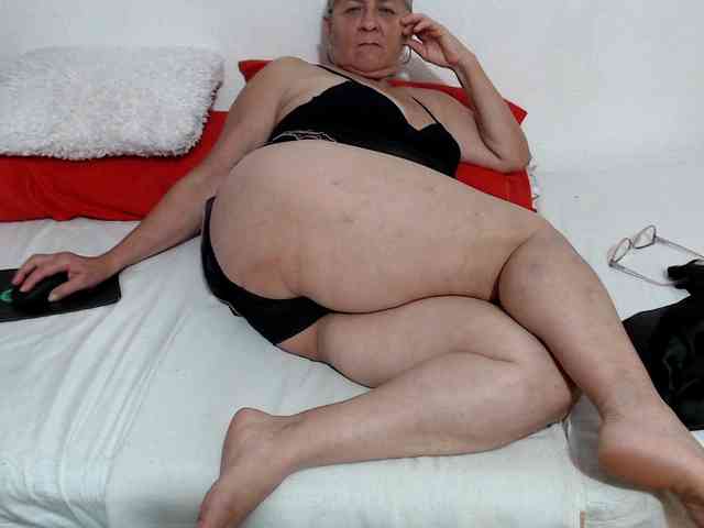 candy-mature webcam
