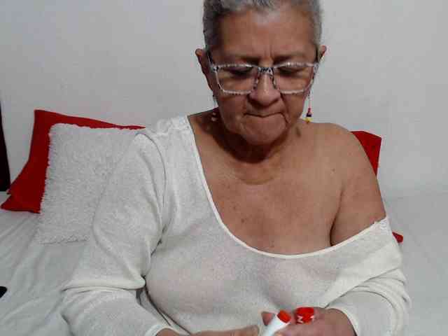candy-mature webcam