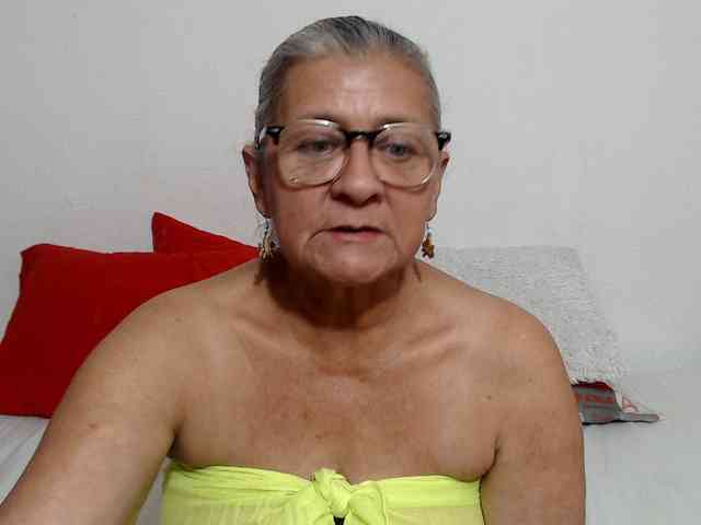 candy-mature webcam