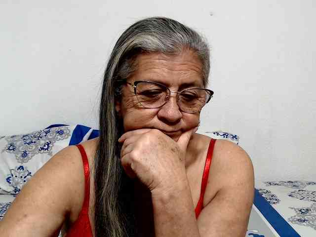 candy-mature webcam