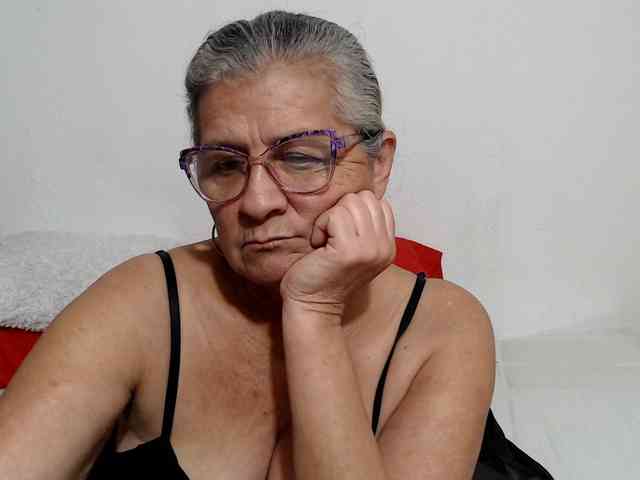 candy-mature webcam