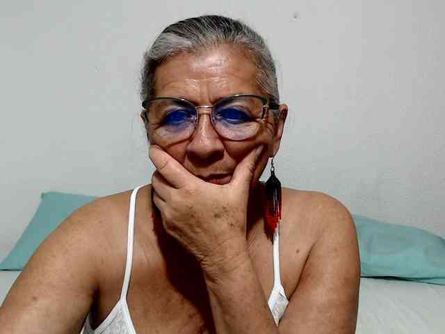 candy-mature webcam