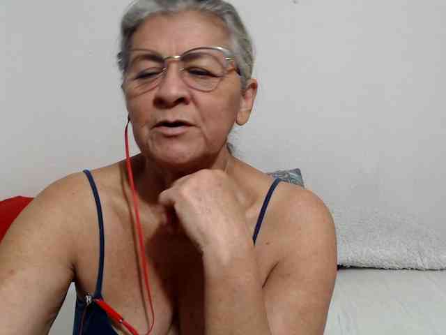 candy-mature webcam