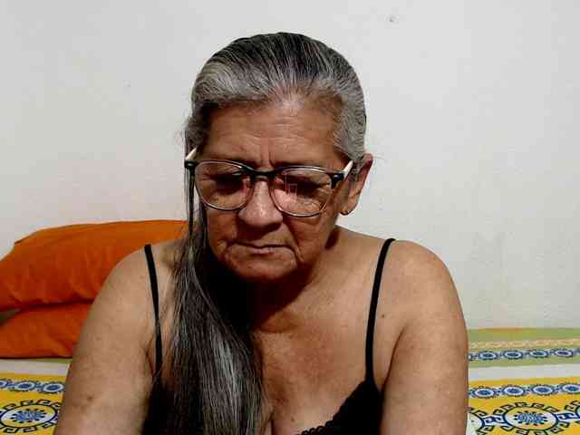 candy-mature webcam