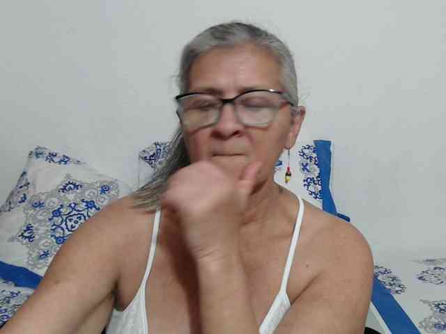 candy-mature webcam