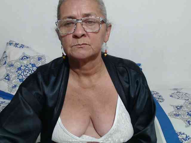 candy-mature webcam