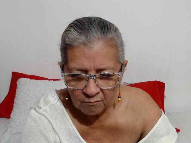 candy-mature webcam