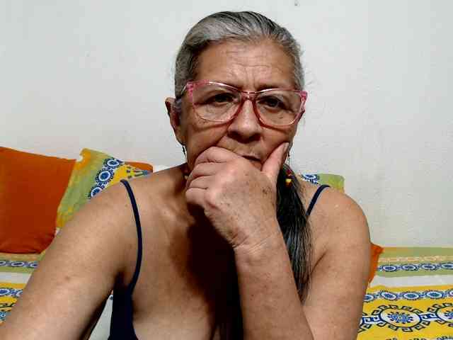 candy-mature webcam
