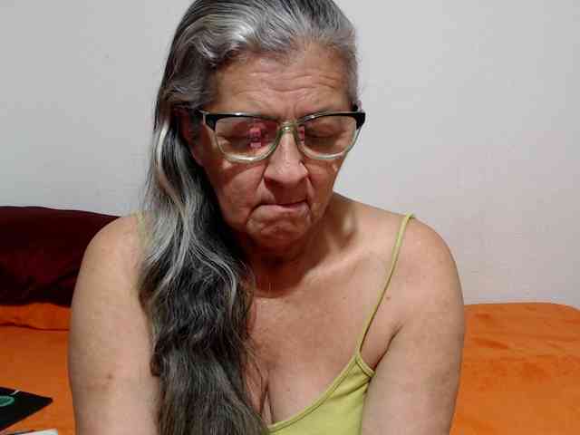 candy-mature webcam