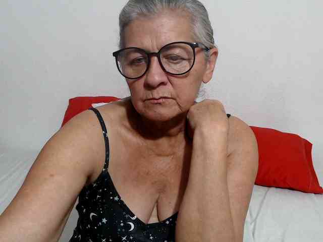 candy-mature webcam