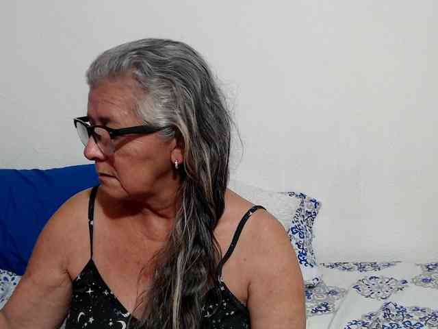 candy-mature webcam