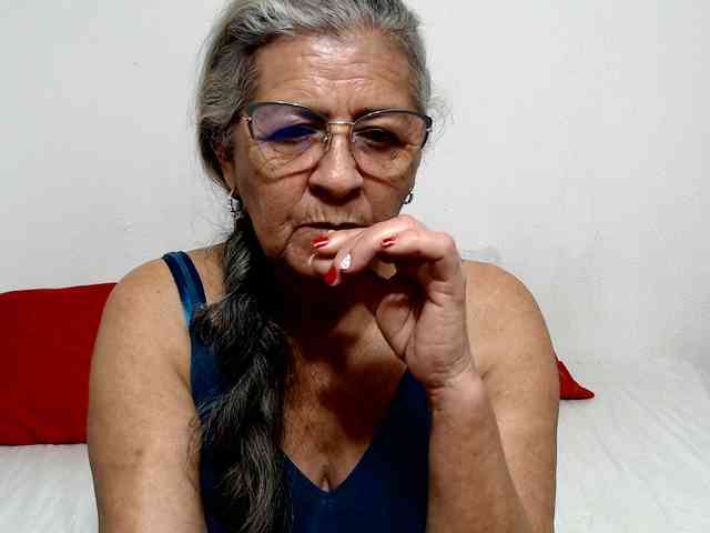 candy-mature webcam