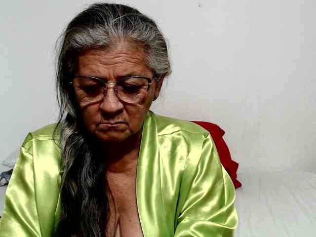 candy-mature webcam