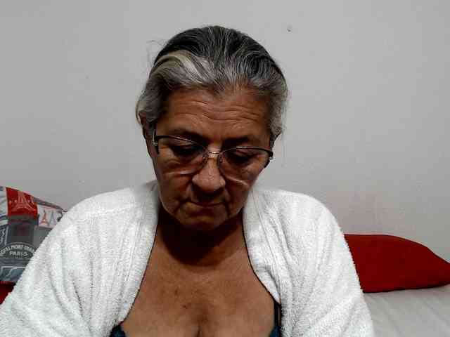 candy-mature Live Webcam on BongaCams