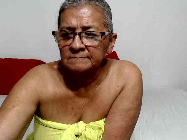 candy-mature webcam