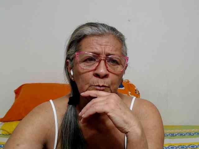 candy-mature webcam