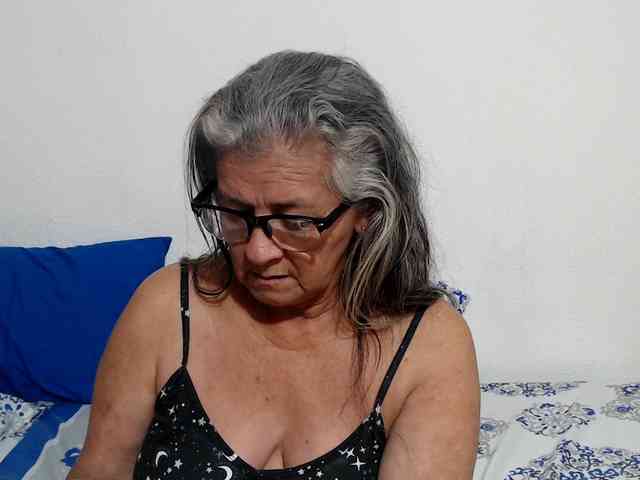 candy-mature webcam