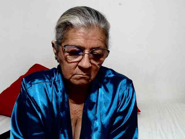 candy-mature Live Webcam on BongaCams