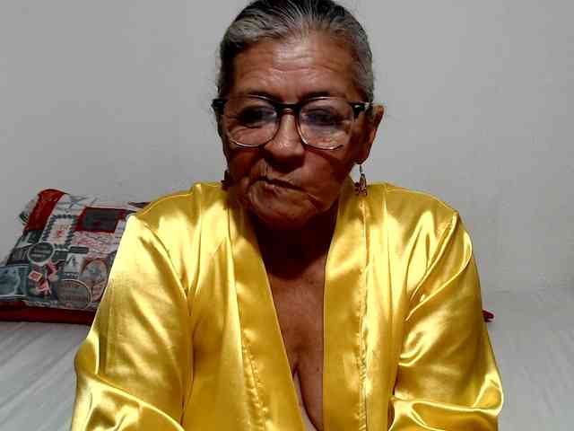 candy-mature webcam