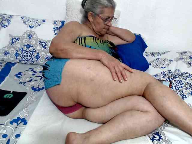 candy-mature webcam