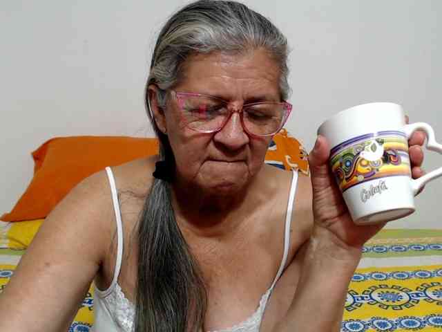 candy-mature webcam