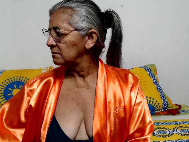 candy-mature webcam