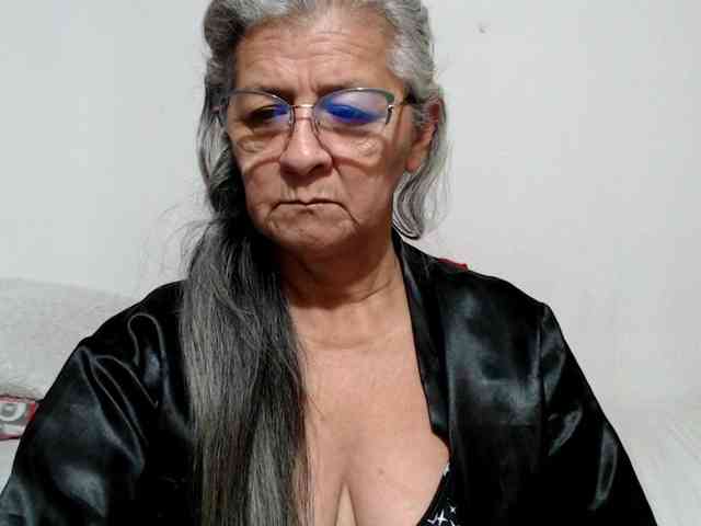candy-mature candy-mature