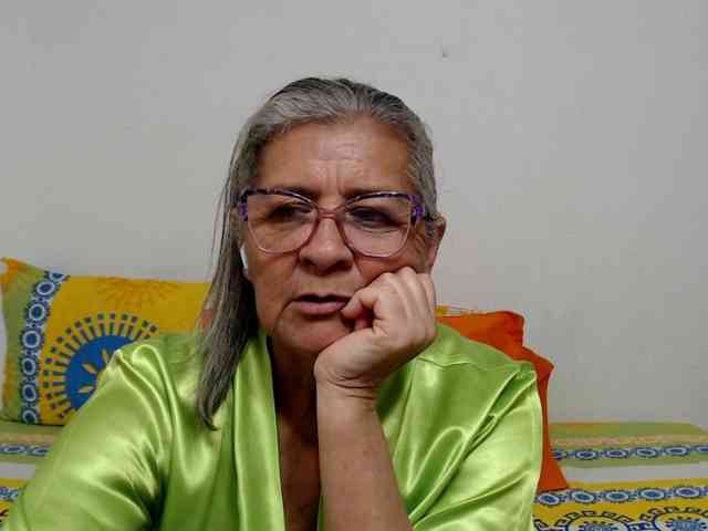 candy-mature webcam