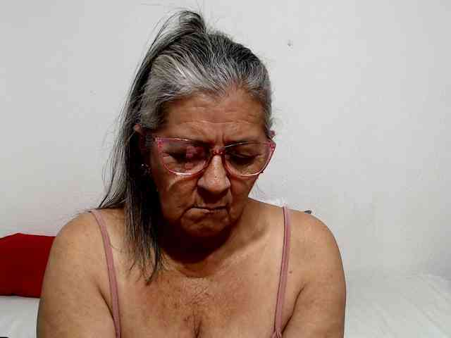 candy-mature webcam