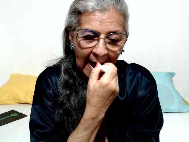 candy-mature webcam