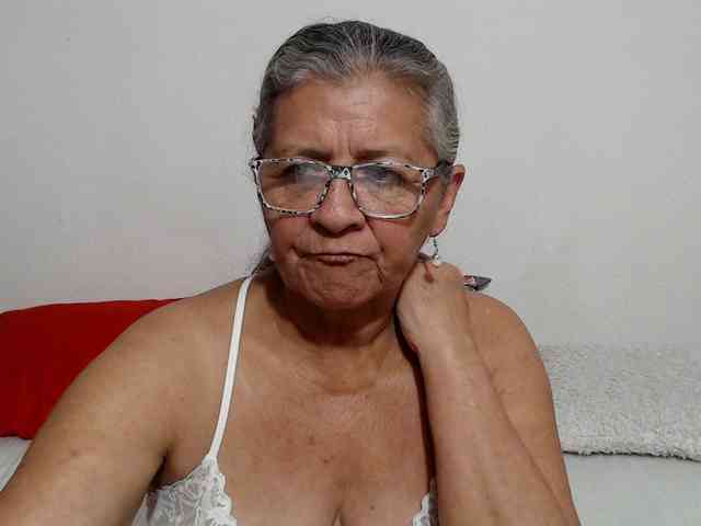 candy-mature webcam