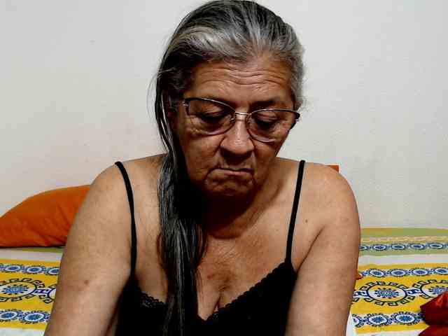candy-mature webcam