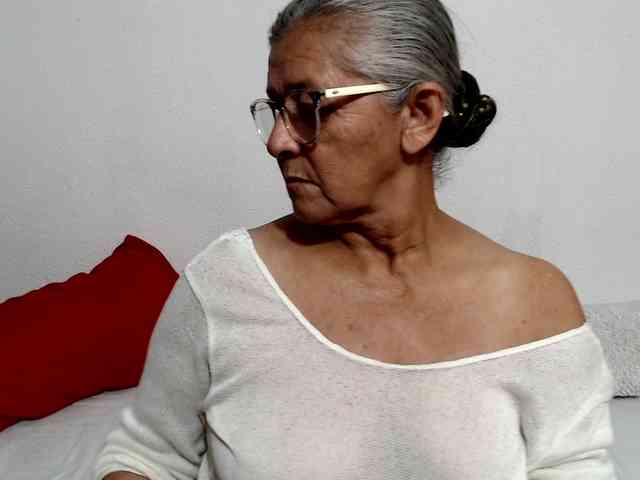 candy-mature webcam