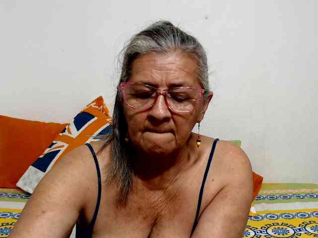 candy-mature webcam