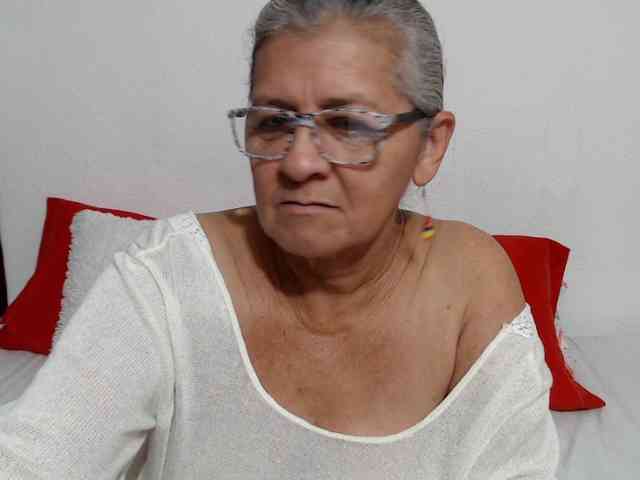 candy-mature webcam