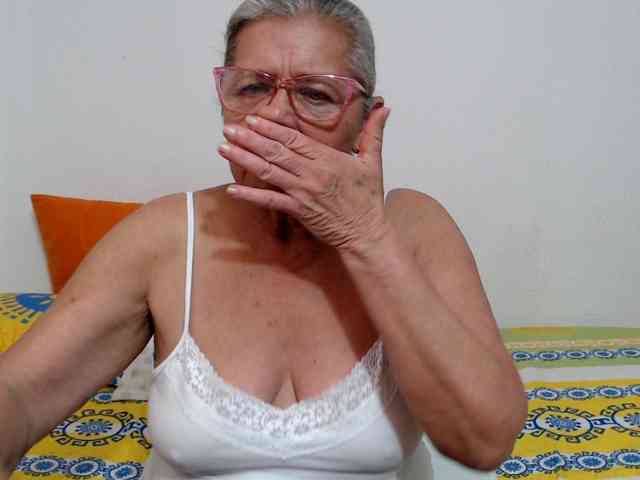 candy-mature webcam