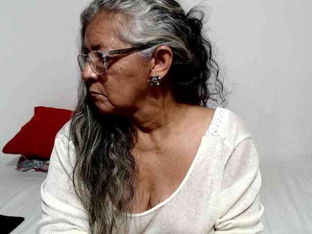 candy-mature webcam