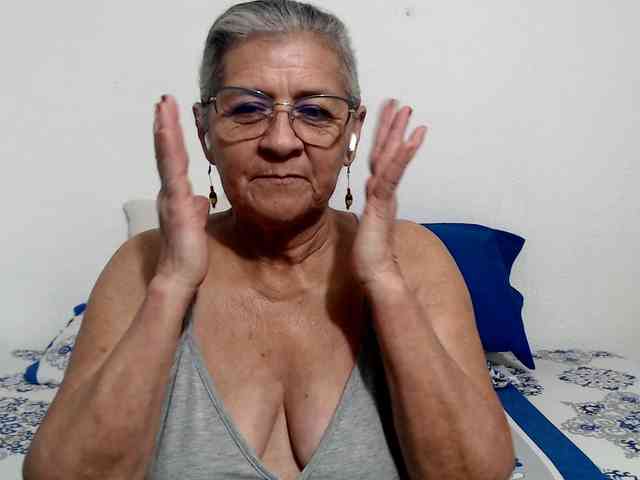 candy-mature webcam