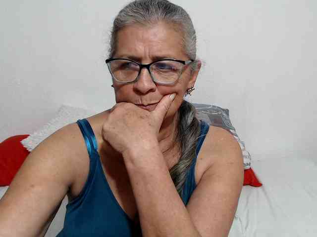 candy-mature webcam