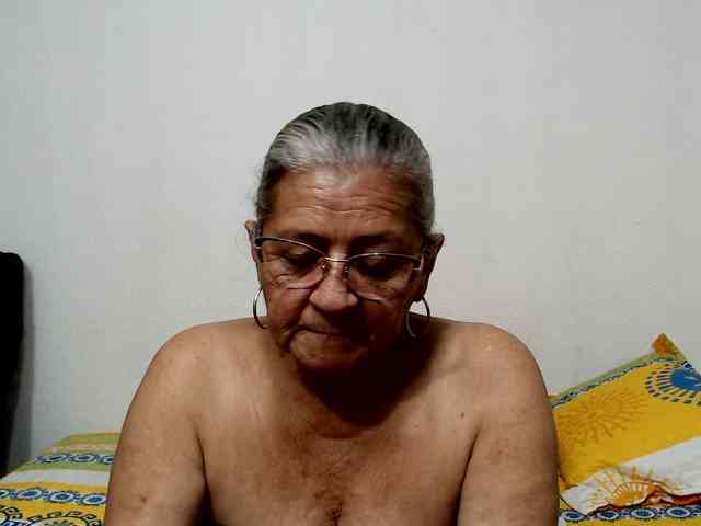 candy-mature candy-mature