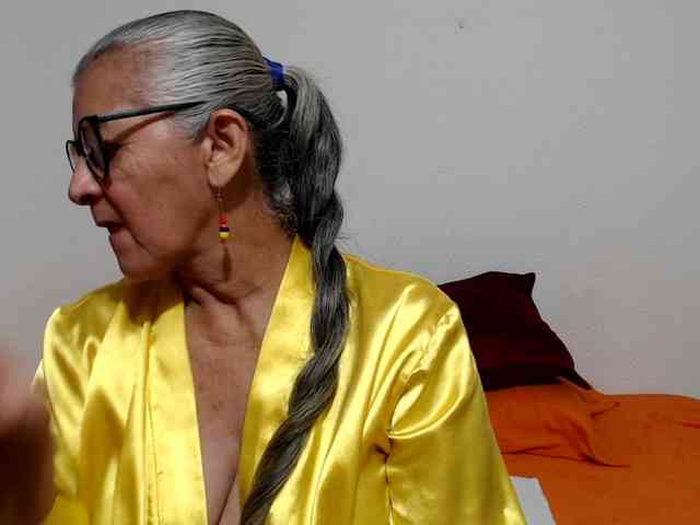 candy-mature webcam