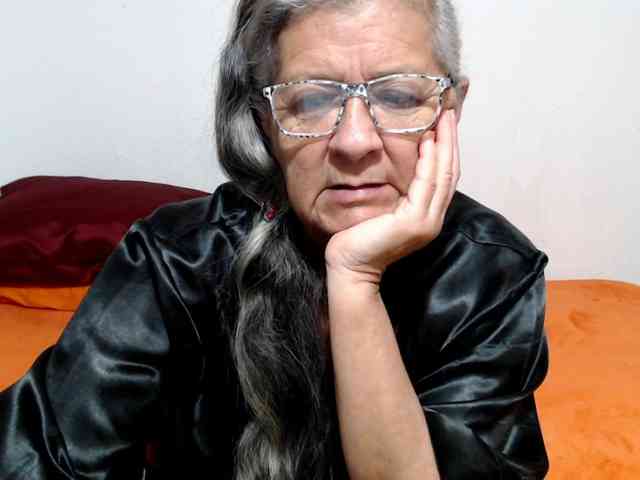 candy-mature webcam
