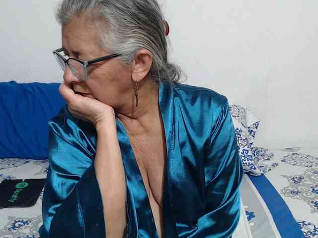 candy-mature webcam