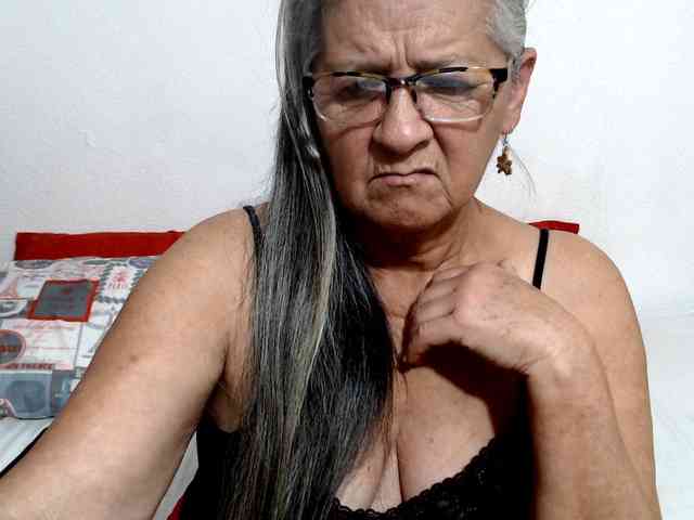 candy-mature webcam