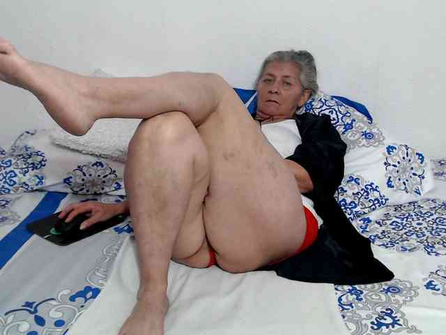 candy-mature webcam