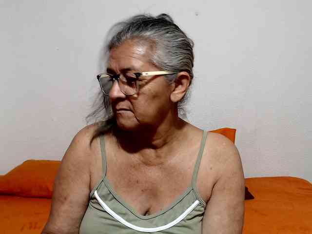 candy-mature webcam