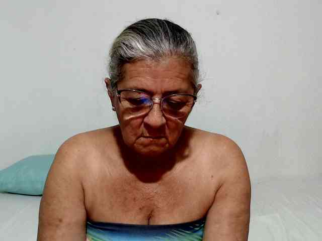 candy-mature webcam