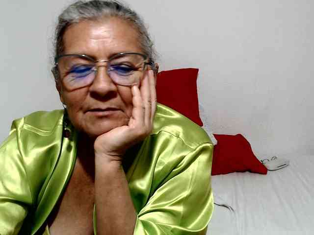 candy-mature webcam