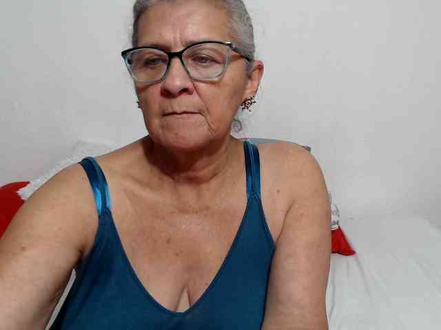 candy-mature webcam